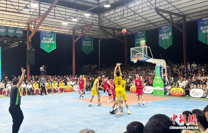 体育赋能乡村振兴：广西举办“村”字号农民体