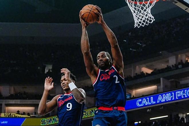 快船交易哈登后重返第八，小卡破纪录难掩季后