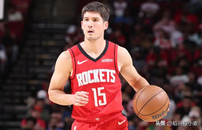 火箭队大胜爵士队 谢泼德12+7+3助攻助球队豪取
